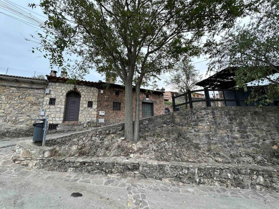 Bodega Tipica En El Molar Sin Camas Ni Dormitorios Exterior foto